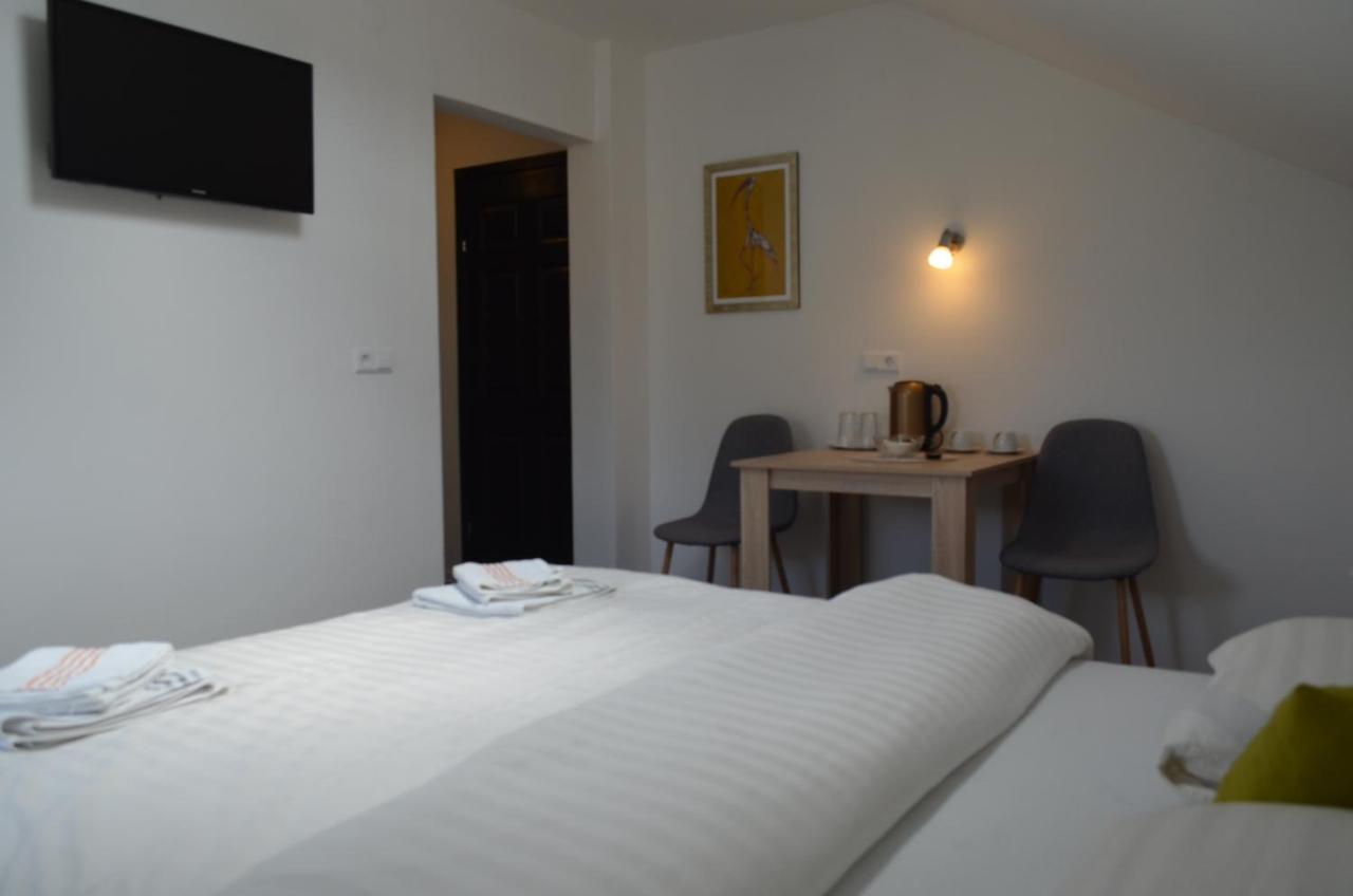 Katarica Hotel Korenica Luaran gambar