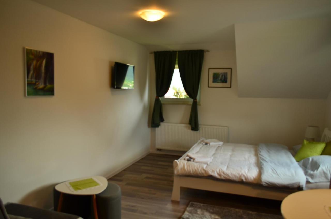 Katarica Hotel Korenica Luaran gambar