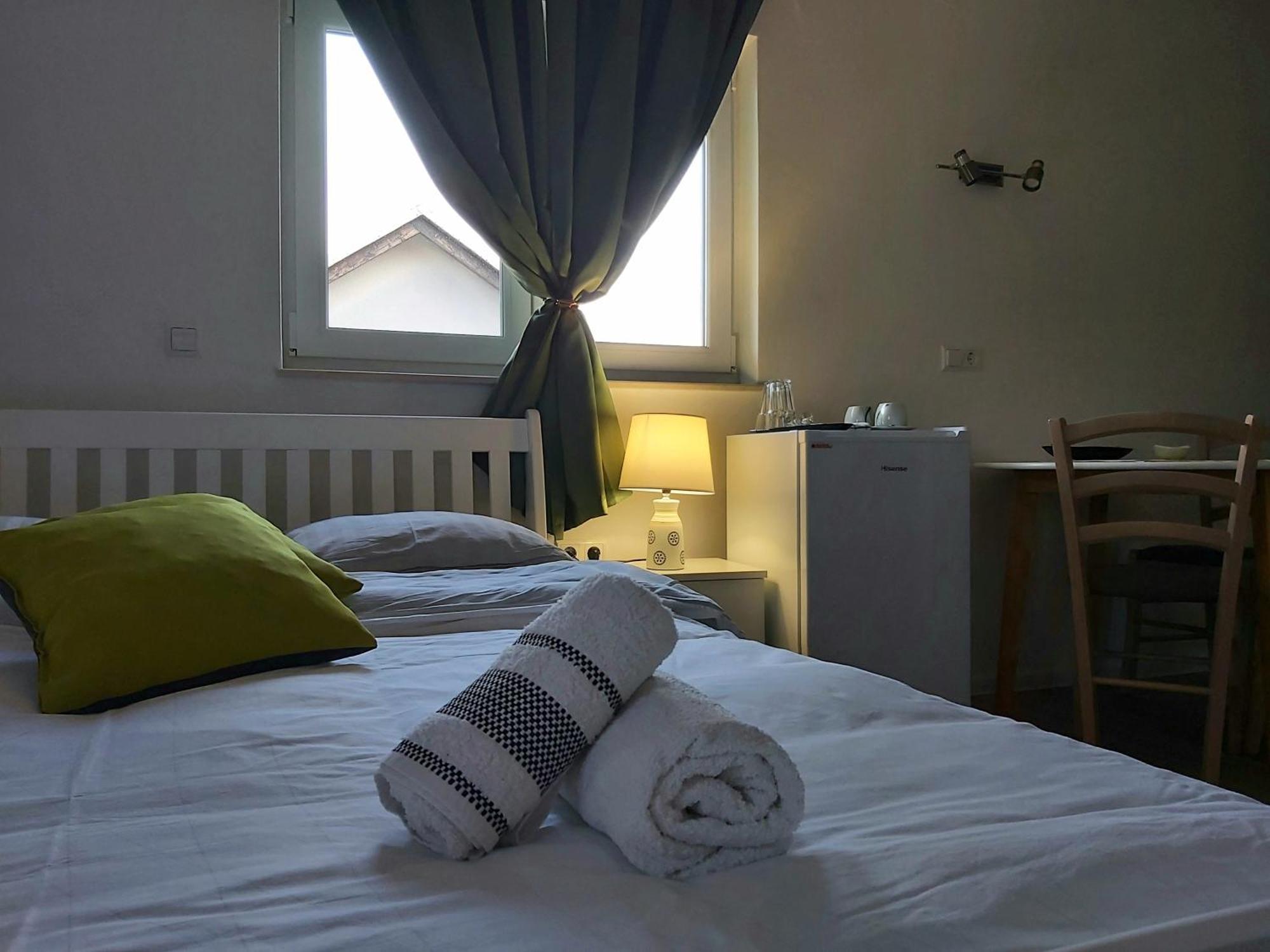 Katarica Hotel Korenica Bilik gambar